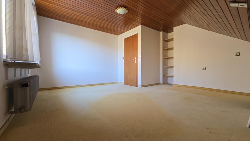 Schlafzimmer 1 im DG
