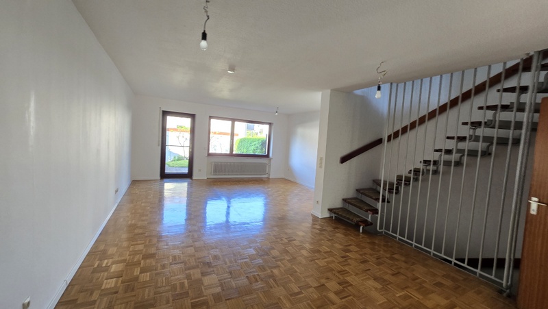 Wohnzimmer im EG