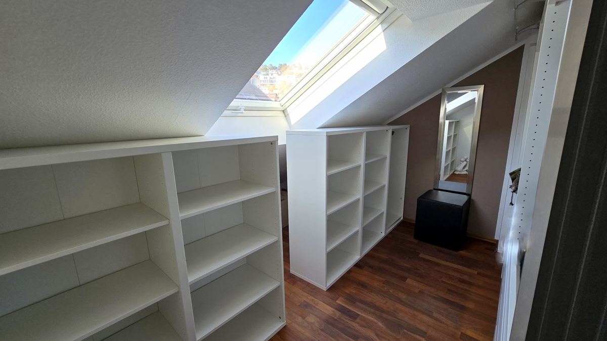 Schlafzimmer 2