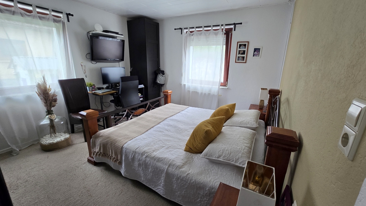 Schlafzimmer im EG