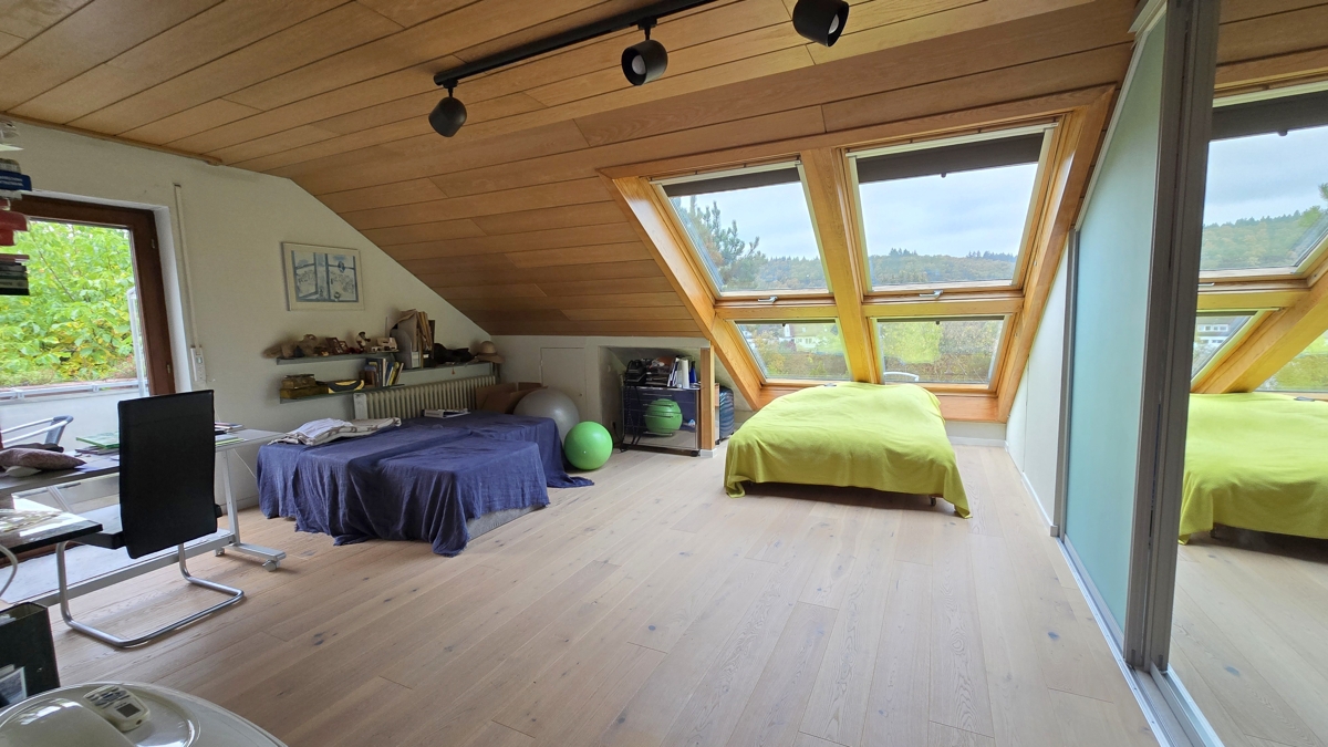 Schlafzimmer 1 mit Einbauschrank
