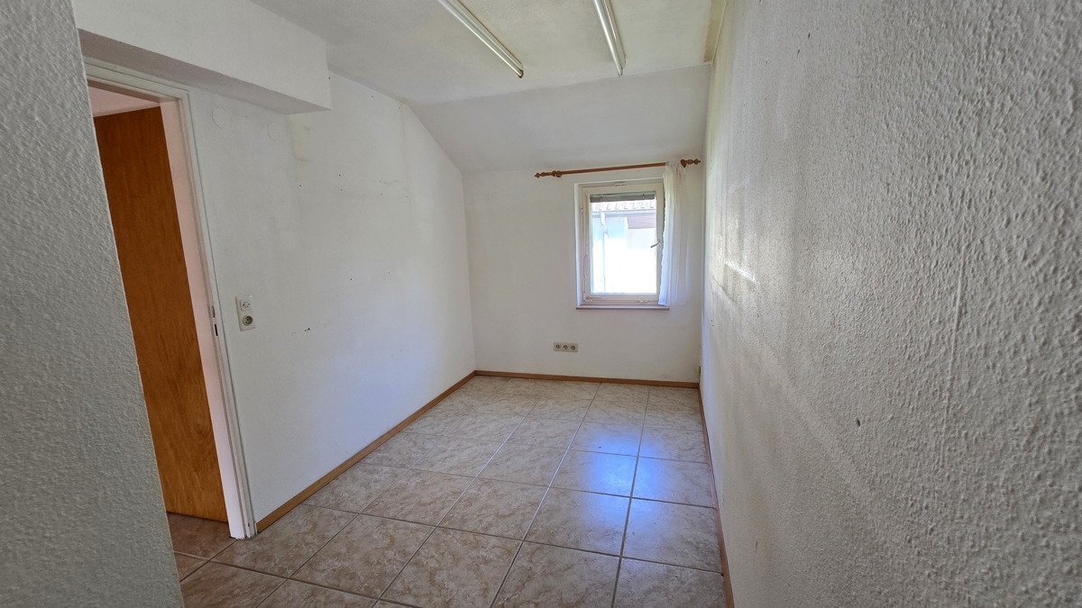 Schlafzimmer 1 im OG