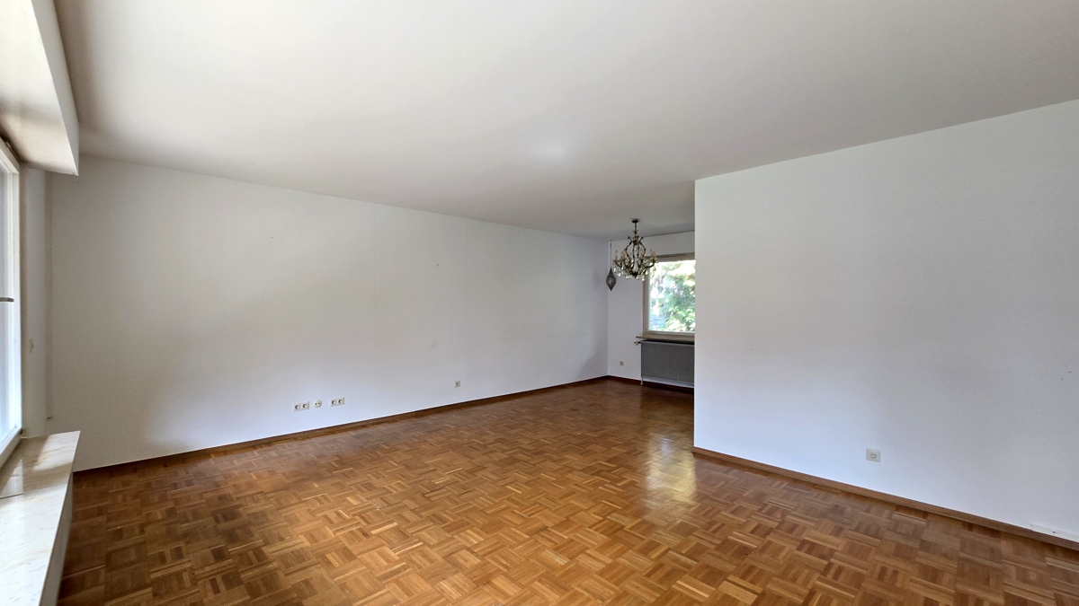 Wohnzimmer und Essbereich