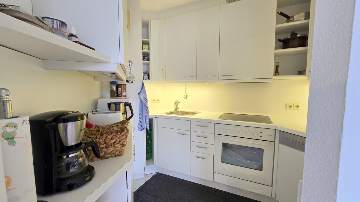 Küche mit Einbauküche