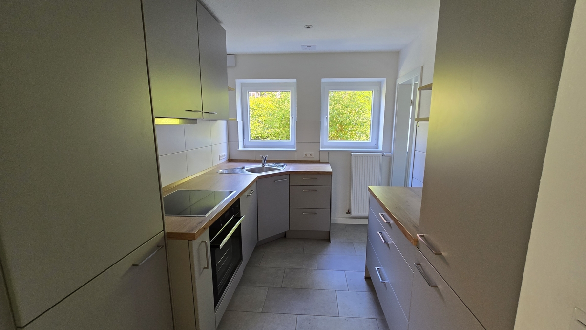 Helle, geräumige 3 Zimmer Erdgeschosswohnung in Südhanglage und ruhig gelegen - sucht neue Mieter. - Photo 3