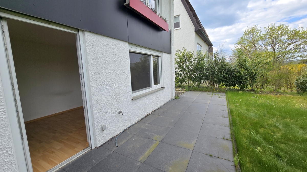 Terrasse und Zugang Wohnzimmer - ELW