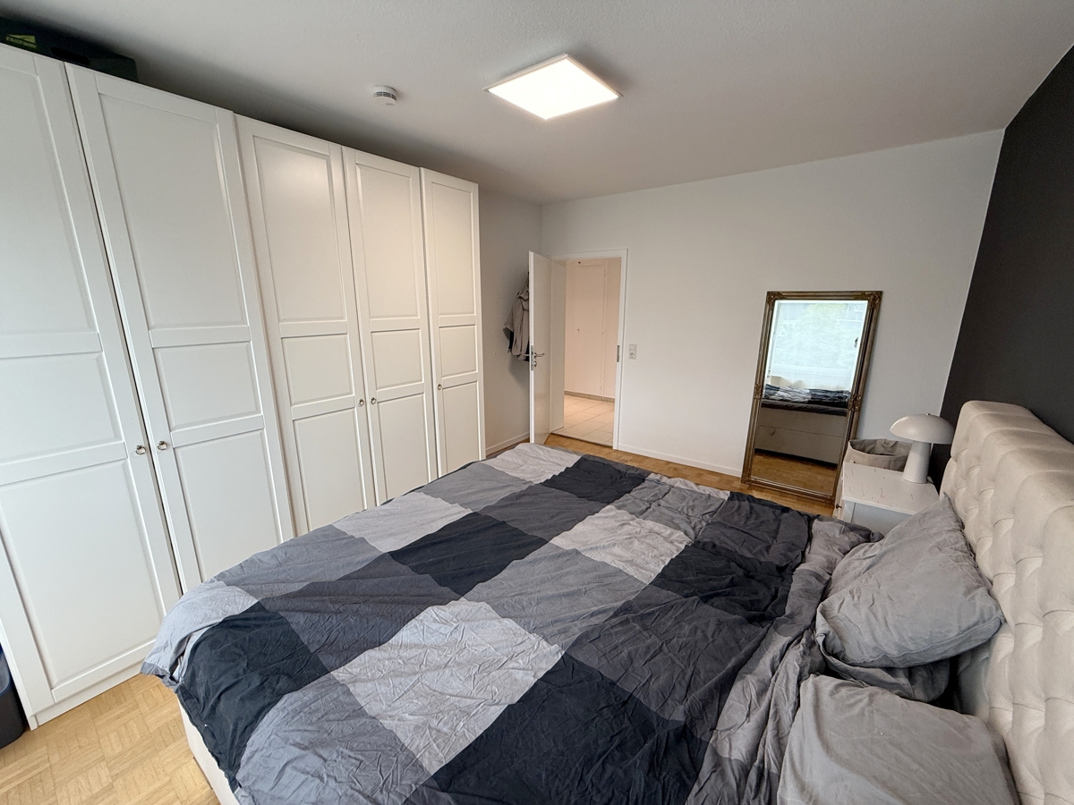 OG Schlafzimmer 1