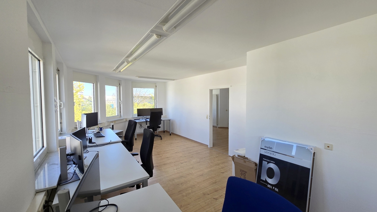 Büro 2