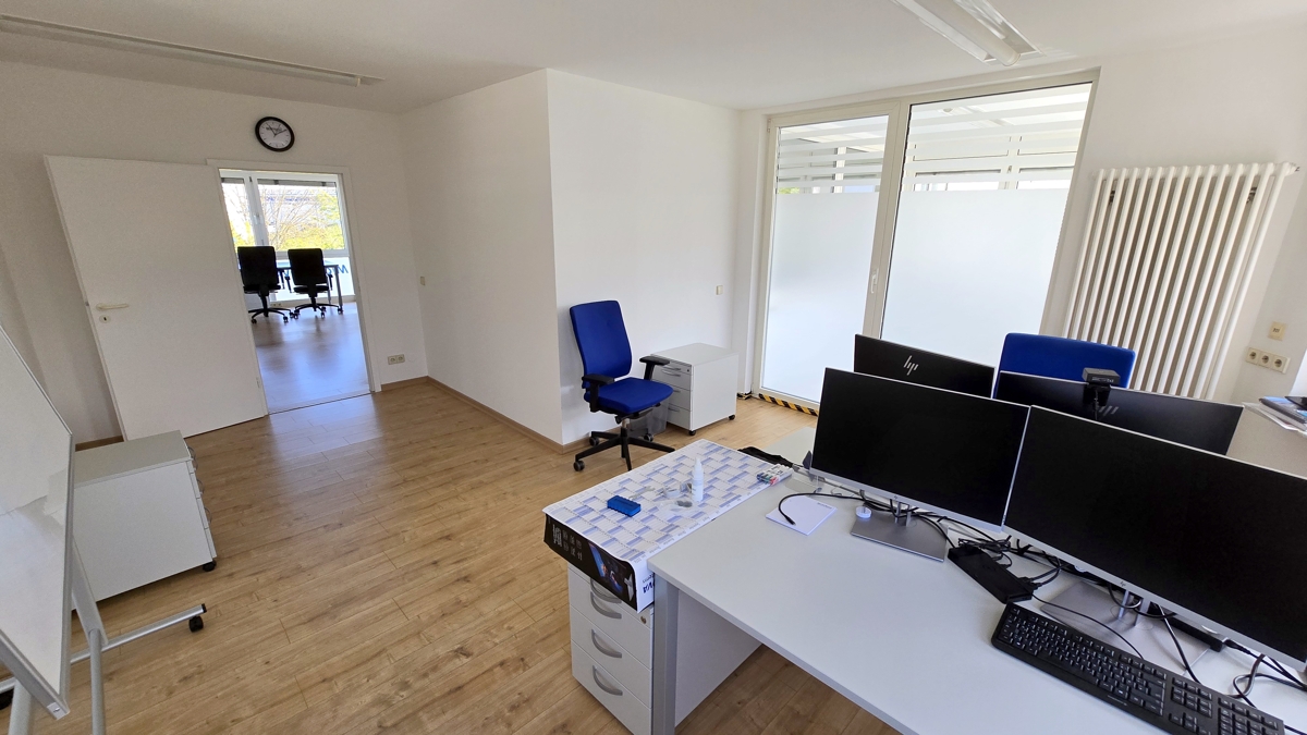 Büro 3