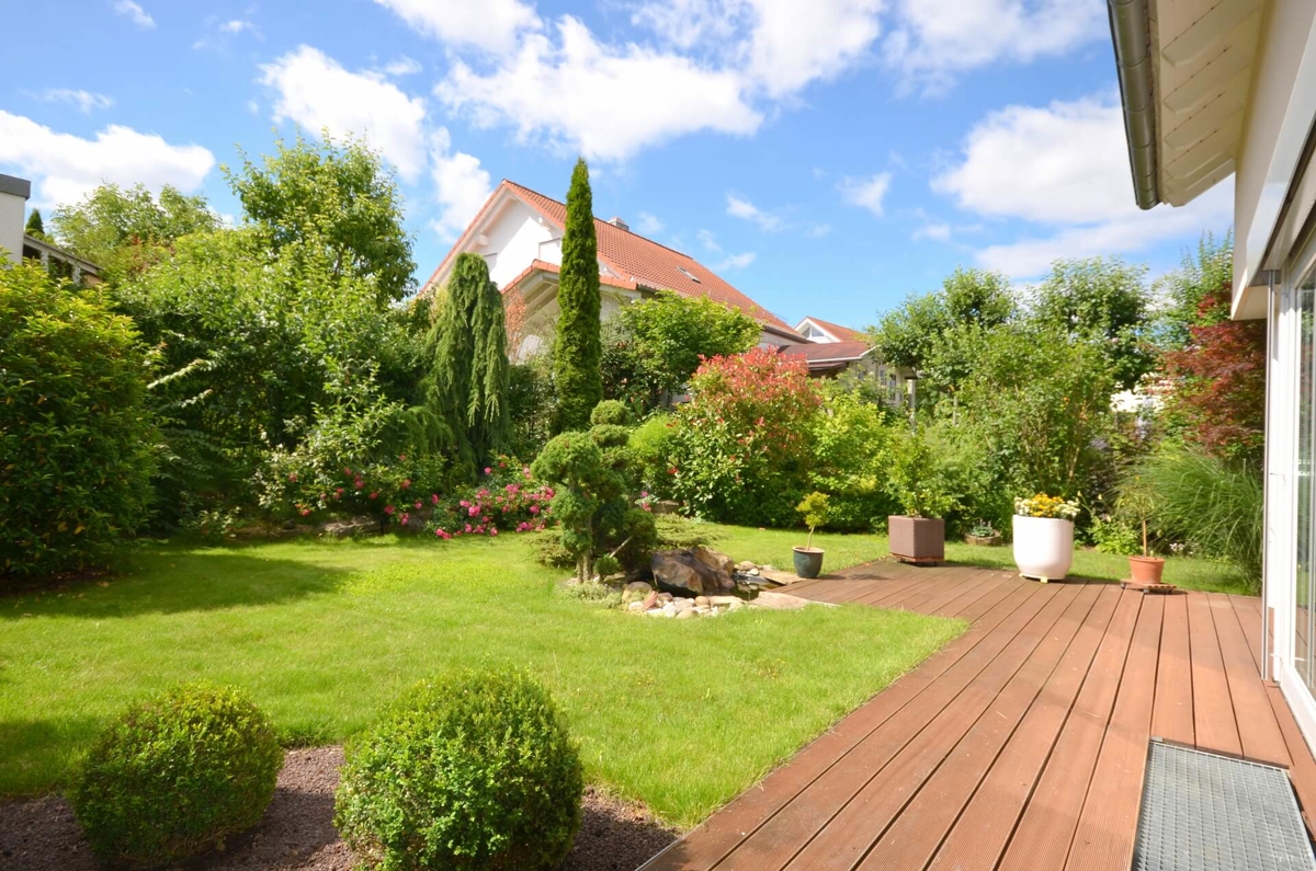 Garten und Terrasse