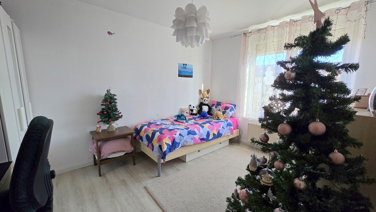 Schlafzimmer 2
