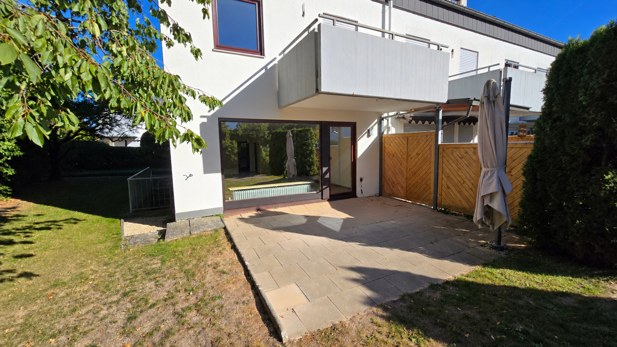 Haus und Terrasse