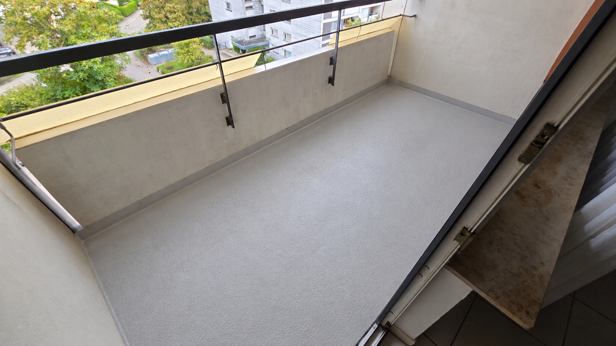 Balkon (Bodenfarbe visualisiert)