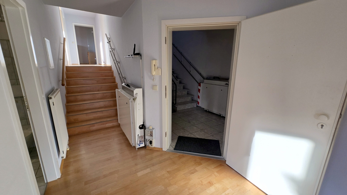 Eingangsbereich mit Treppenlifte