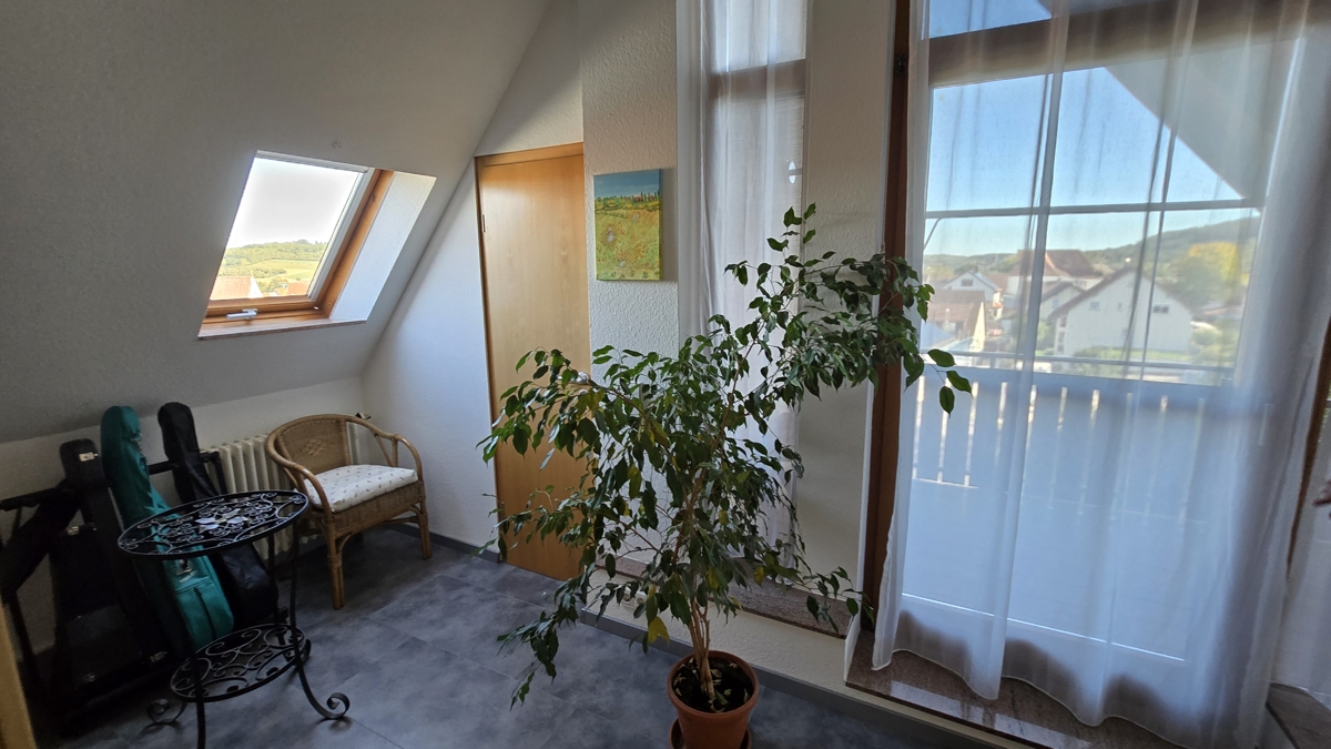 Zugang Balkon in Schlafzimmer 4
